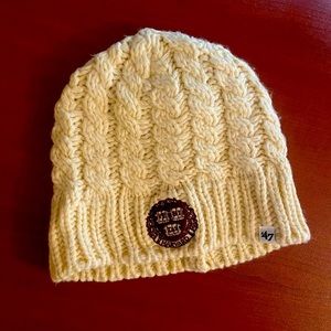 Womens Harvard fall/ winter hat